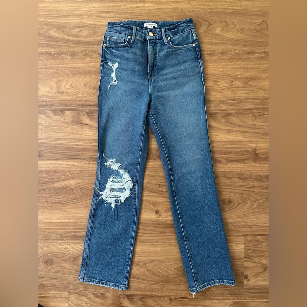Good American Straight Leg Jeans in Distressed Blue